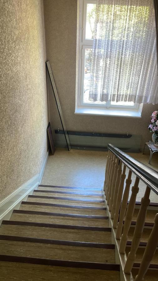 1 Schlafenzimmer 1 Whonzimmer Waschmaschine Trockner Maximum 4Personen Rheinhausen Center Appartement 1705 Дуйсбург Екстер'єр фото